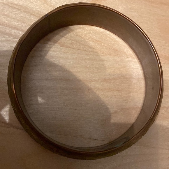 Vintage from India solid Brass Cuff Bracelet Elephant Design 1980s - Picture 4 of 7